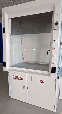 4 foot Mott Novoguard fume hood  | LEI Sales LLC